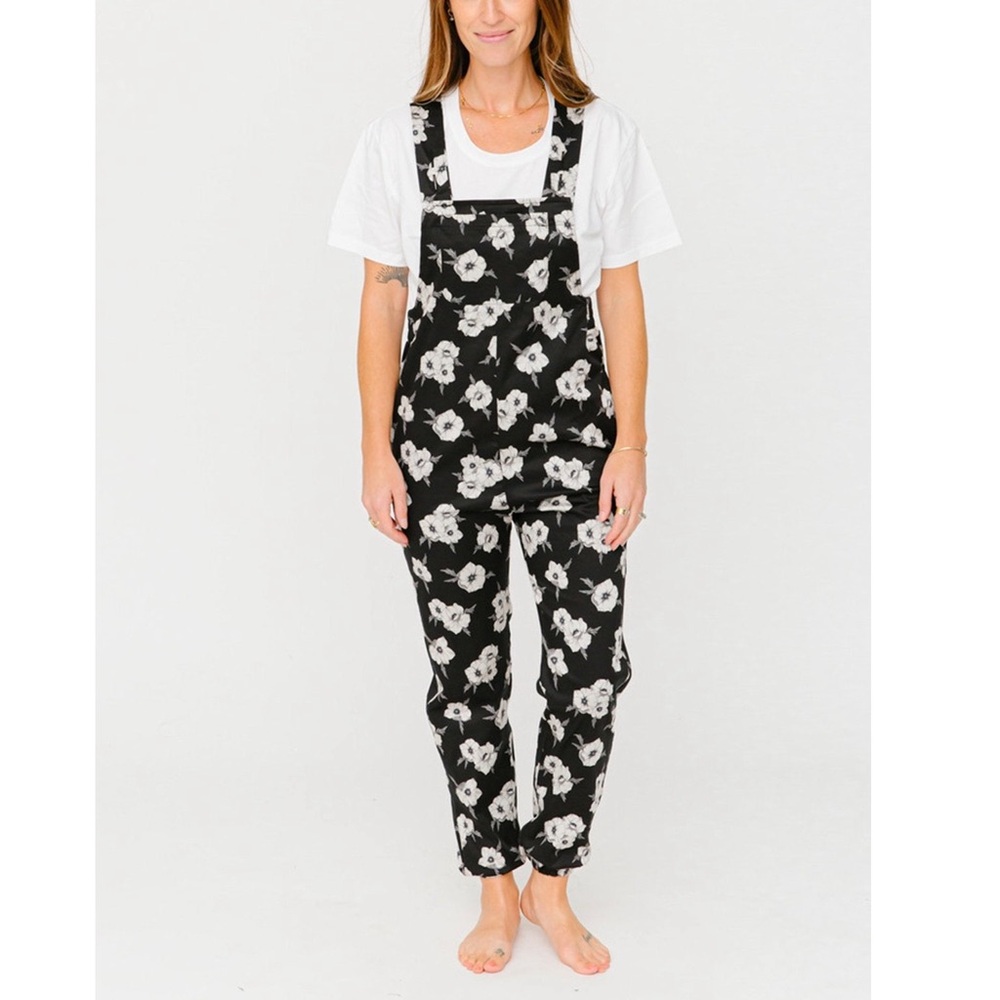 Smash + Tess Woman Black Floral Romper XS Whimsigoth Fairy Cottagecore Feminine